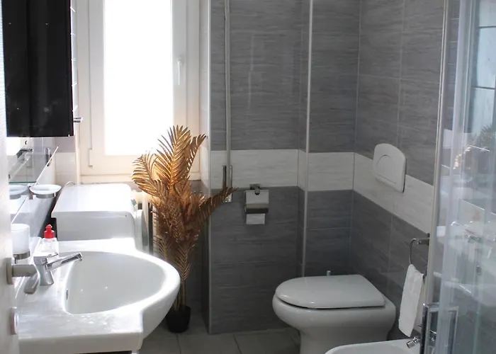 Cozy Near Trastevere Metro B A 10 Min