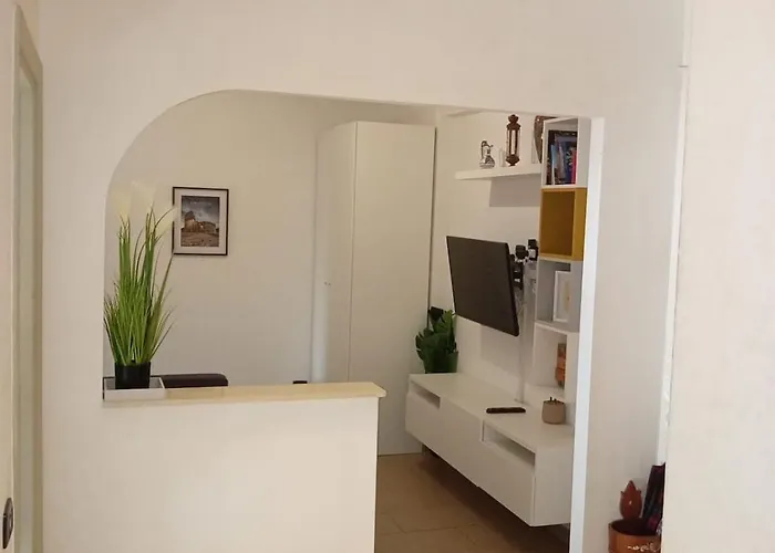 St Paul House - Metro B A 10 Min Apartament Rzym